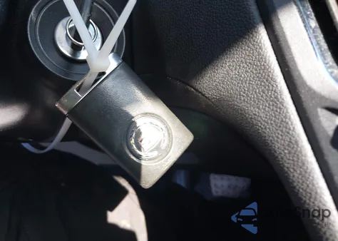 2013 Cadillac Cts Luxury z USA, uszkodzony, nr VIN 1G6DH5E55D0161948